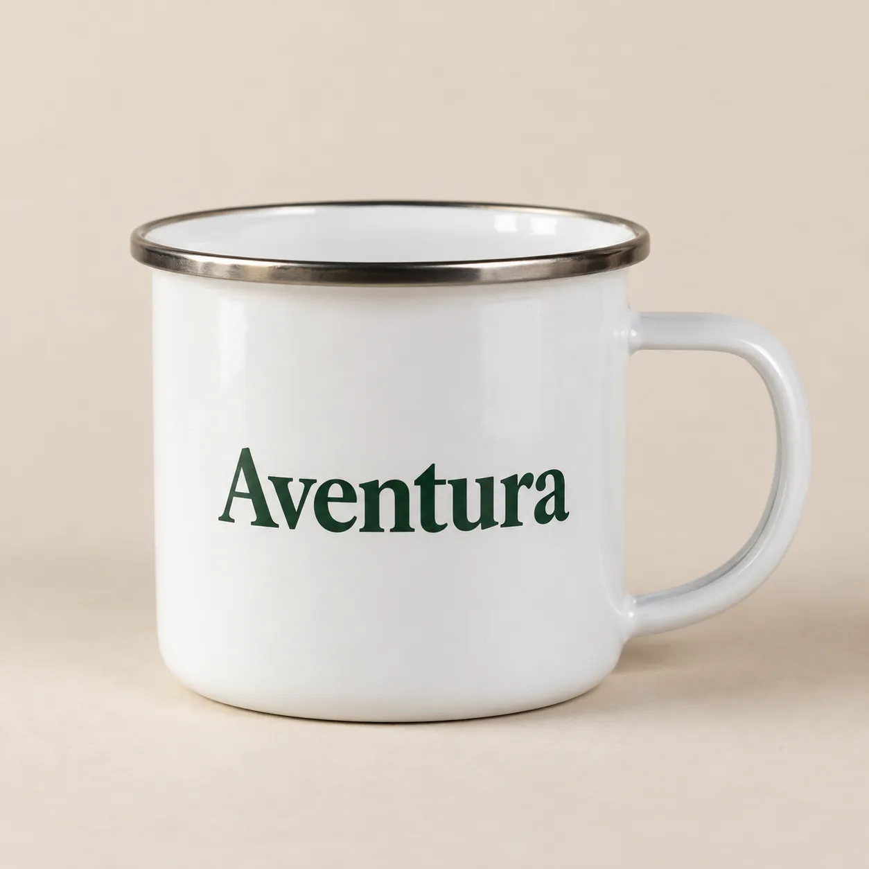Taza Esmaltada de estilo campestre con diseño Aventura